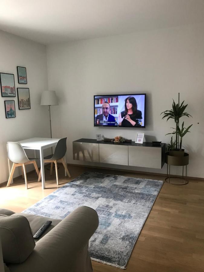 Connie S Home Free Parking Lugano Eksteriør billede